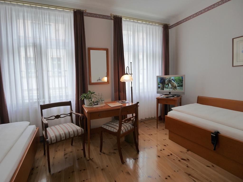 Hotel Martha Дрезден Екстериор снимка